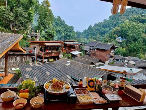 Mae Kampong House | กินลมชมจันทร์ แม่กำปอง