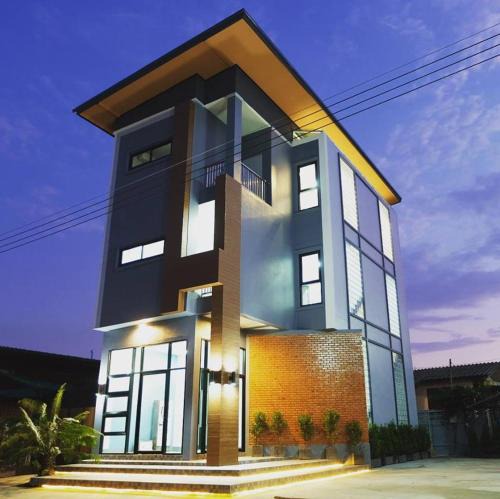 Yuan Hotel | บ้านรวมสุข the Happiness