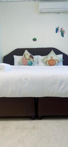 Hua Hin Hotel | ห้องพักโอบอ้อมอารีย์ Orb Aom Aree