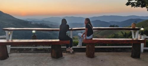 Tap Tao Resort | ไร่ร่มโพธิ์ทองรีสอร์ทภูชี้ฟ้าเชียงราย