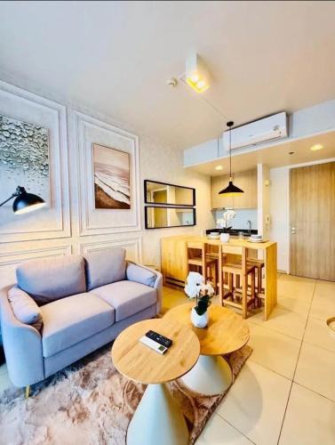 Pattaya Bay Apartment | 1 BR high floor close to Walking street