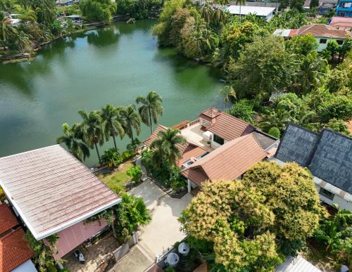 Cherngtalay Villa | 2,5BR Tropical Lakeview Villa I Bangtao Beach