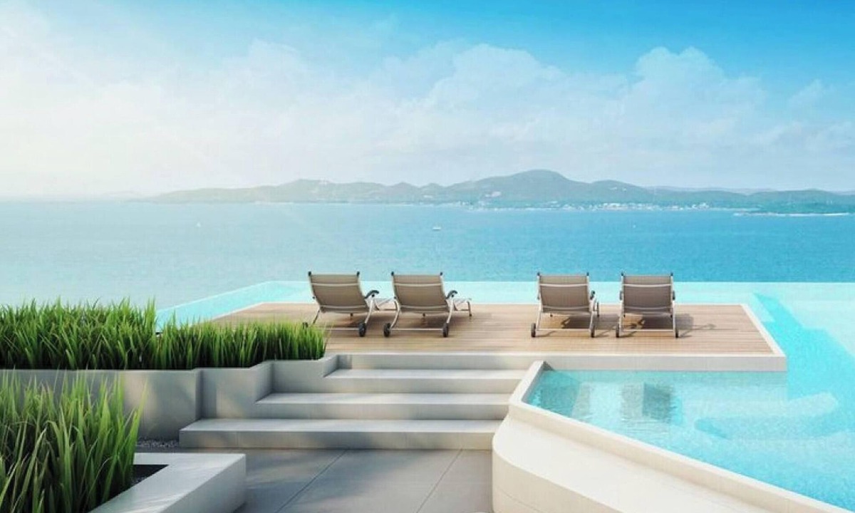 Pratumnak Hill Apartment | 2 Bed Room Sea View High Floor Luxury Accomodation
