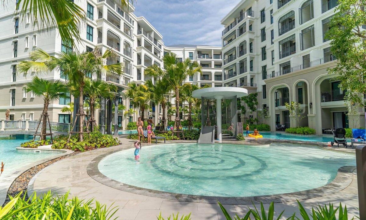 Cherngtalay Apartment | 2-bedroom apartment in tranquil Tambon Choeng Thale with AC and fitness room