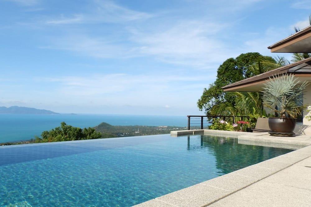 Mae Nam Villa | 2 Bedroom Sea View Villa Angthong
