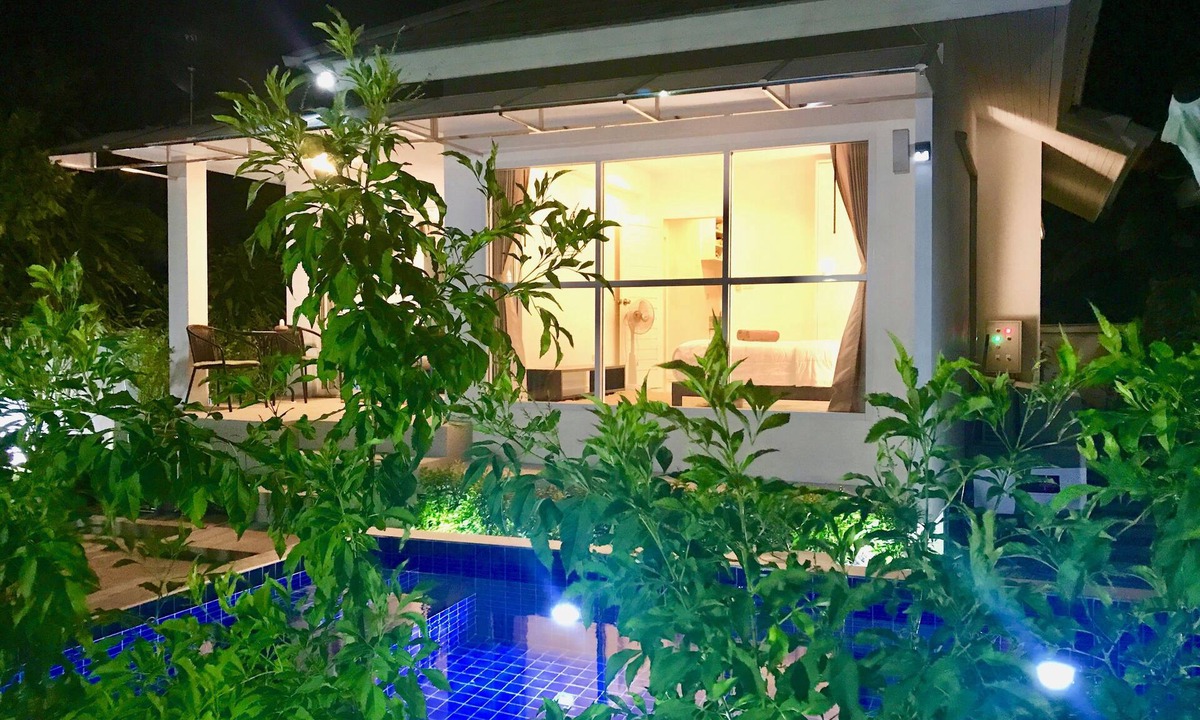 Mae Nam Villa | 2 Bedroom Villa Jasmine - walk to beach