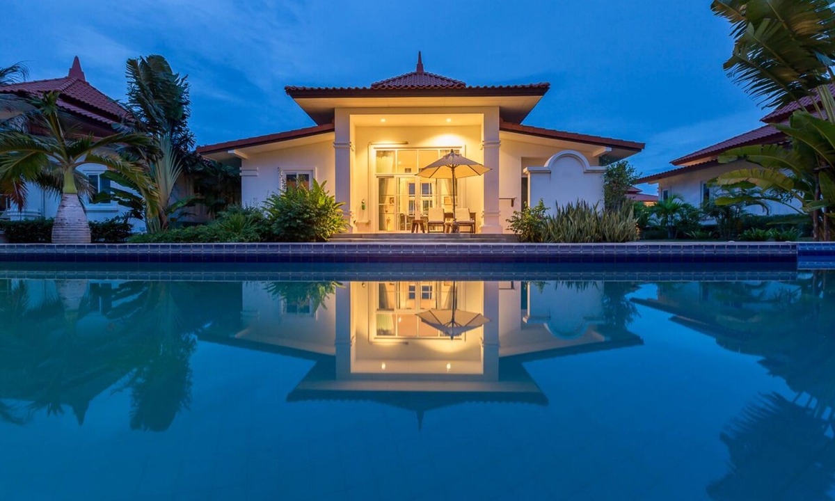Nong Kae House | 2-Bedroom Villa with a 50-meter Pool at BelVida Resort, Hua Hin