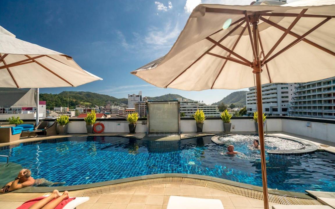Patong Apartment | Absolute Bangla Suites, awesome location, rooftop pool L-06