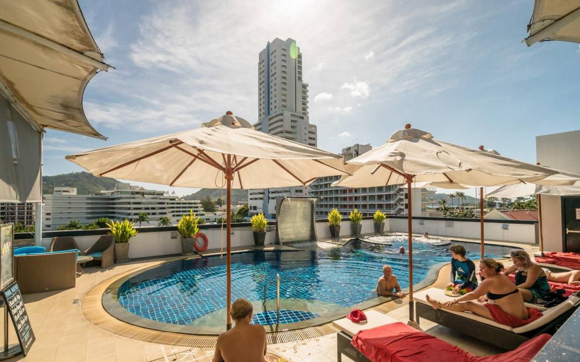 Patong Apartment | Absolute Bangla Suites, night walking street, rooftop pool L-04