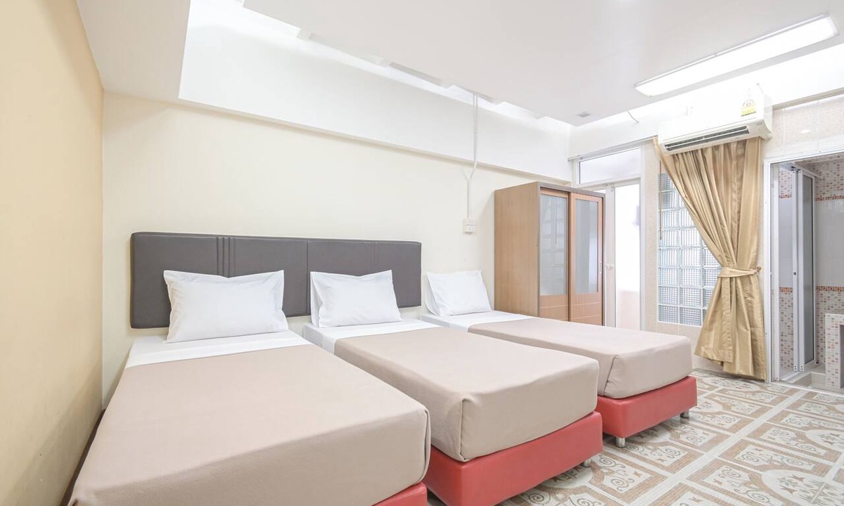 Ramkhamhaeng Hotel | AC Habitat Bangkok