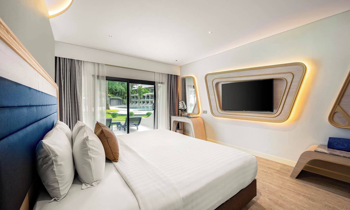 Cherngtalay Hotel | Amora Beach Resort Phuket