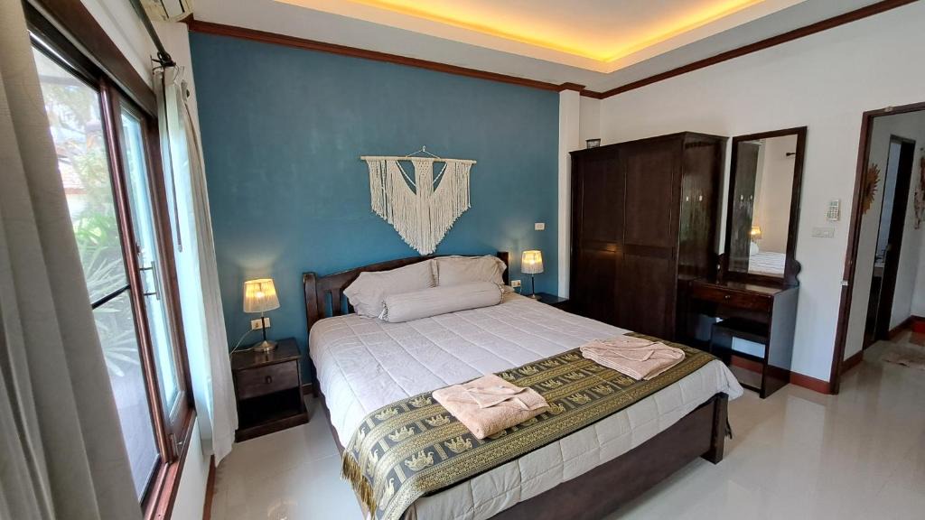 Mae Nam Ski Chalet | Ananda Resort, Villa 4 in Maenam Jungle