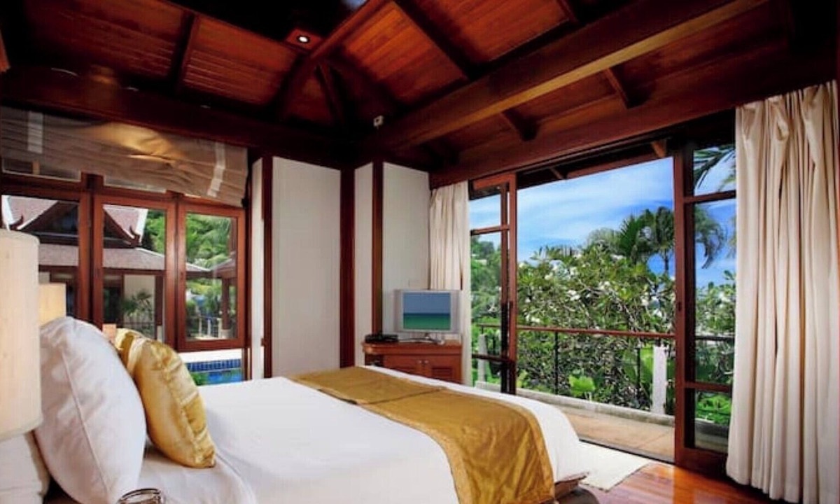 Cherngtalay Villa | Ayara Surin - Luxury Thai-style 5 Bedroom Pool Villa @ Surin Beach