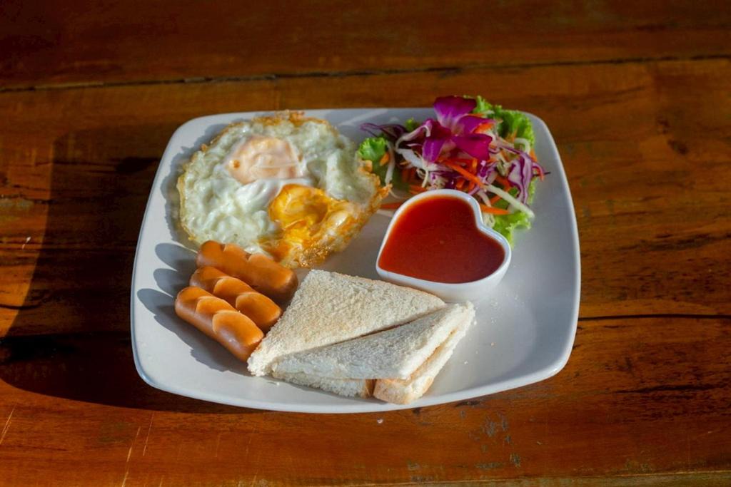 Nok Na Other | Baan Boon Homestay