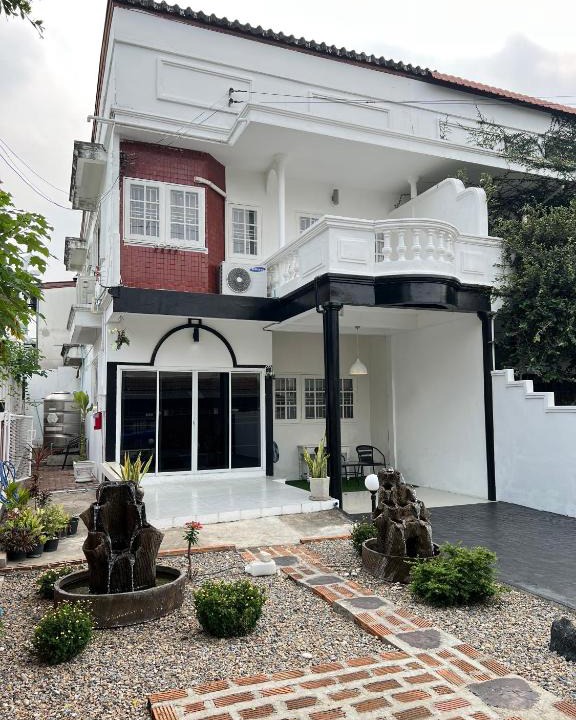 Huay Kaew Villa | Baan Nimman 2