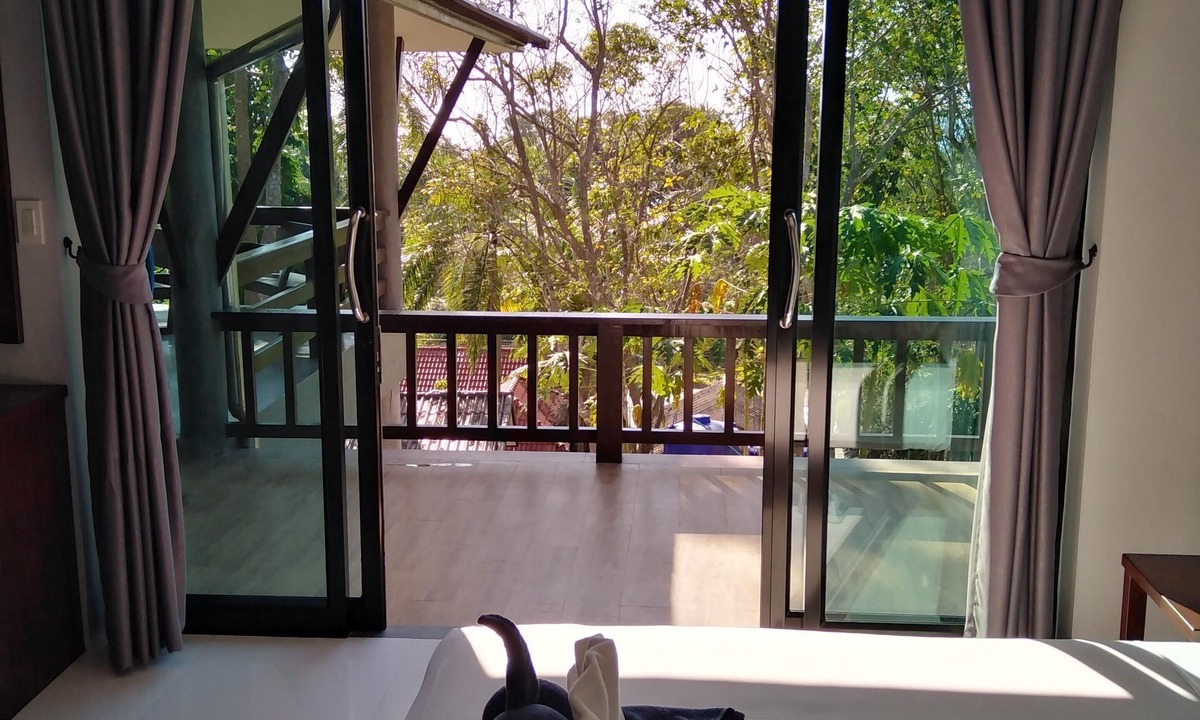 Ko Chang Villa | Baan Ton Rak Boutique Resort Hill House