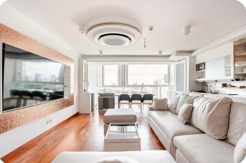 Chidlom Apartment | Bangkok central world Lumphini Lang suan