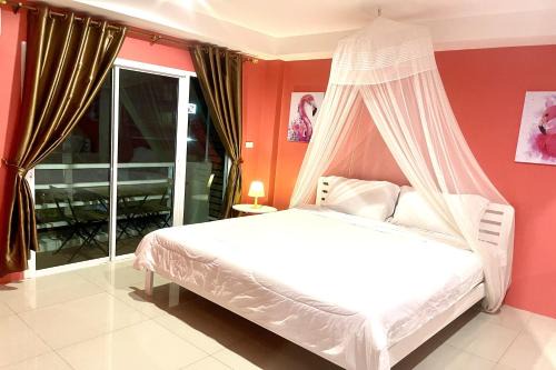 Ban Bang Saen Hotel | Be Rich Hotel