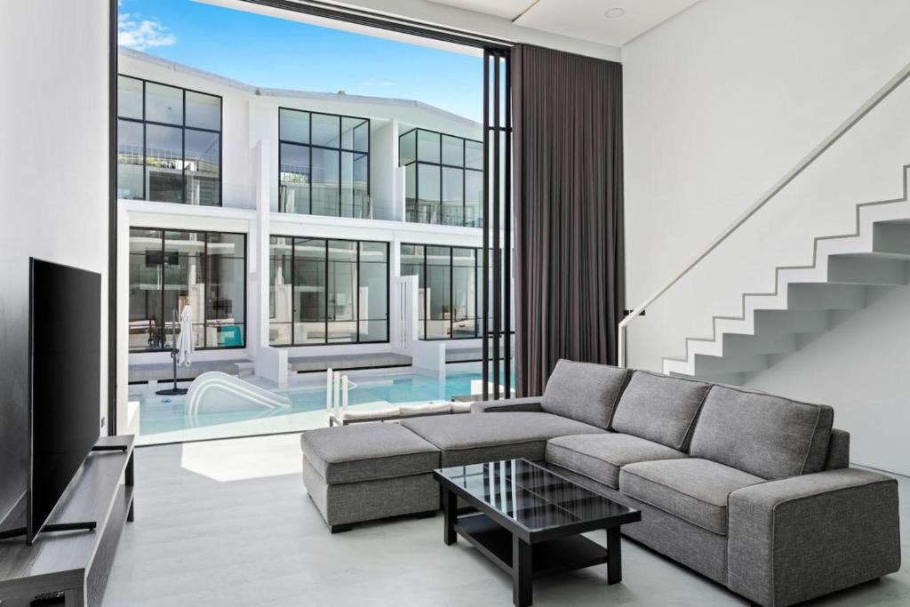 Bophut House | Beach Walk Condo 3br in Replay residence