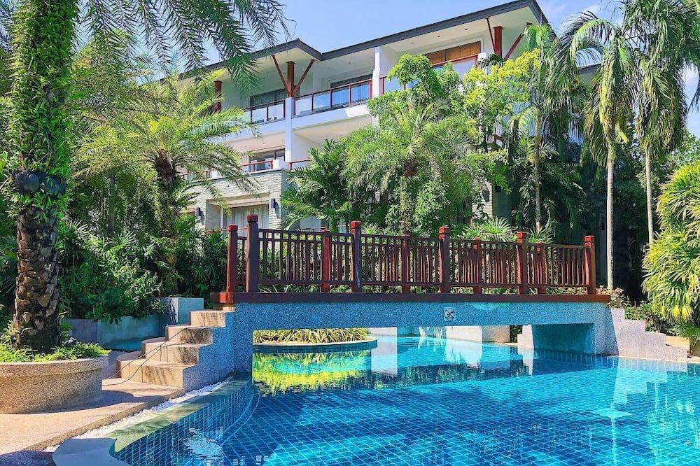 Sa Khu Apartment | Beachfront 2br home with private jacuzzi pool on stunning Naithon beach 3