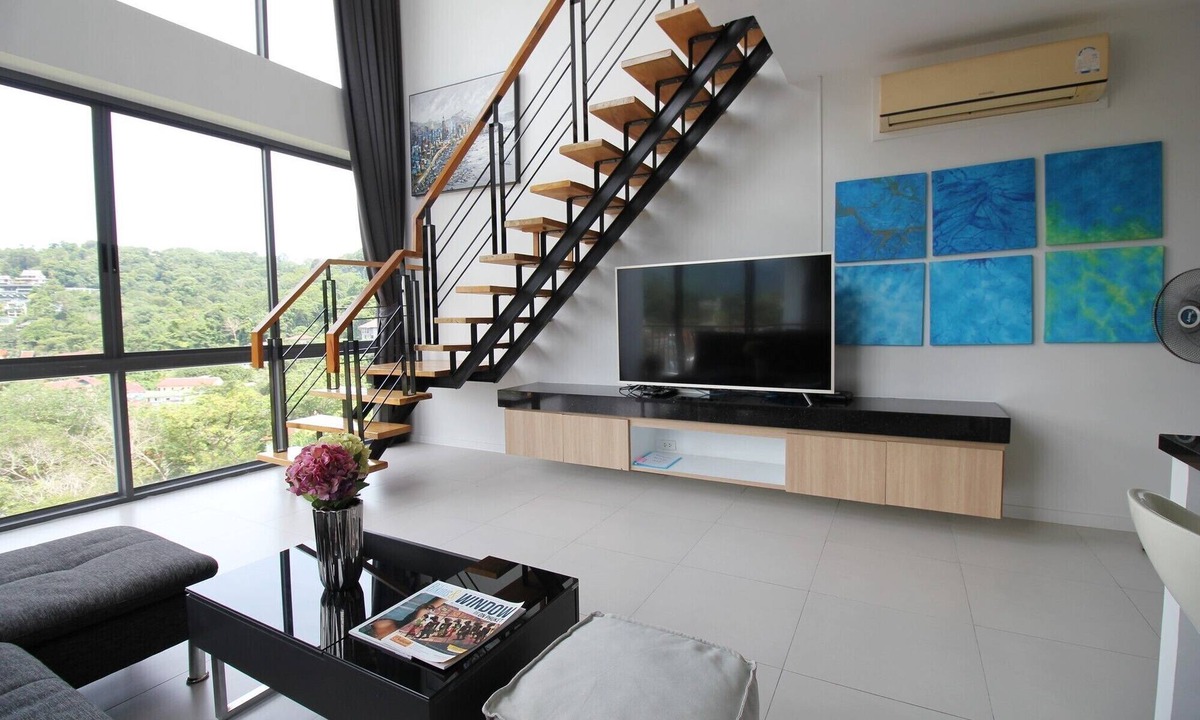 Kamala Apartment | Beautiful Penthouse Apartment with Mountain Views
