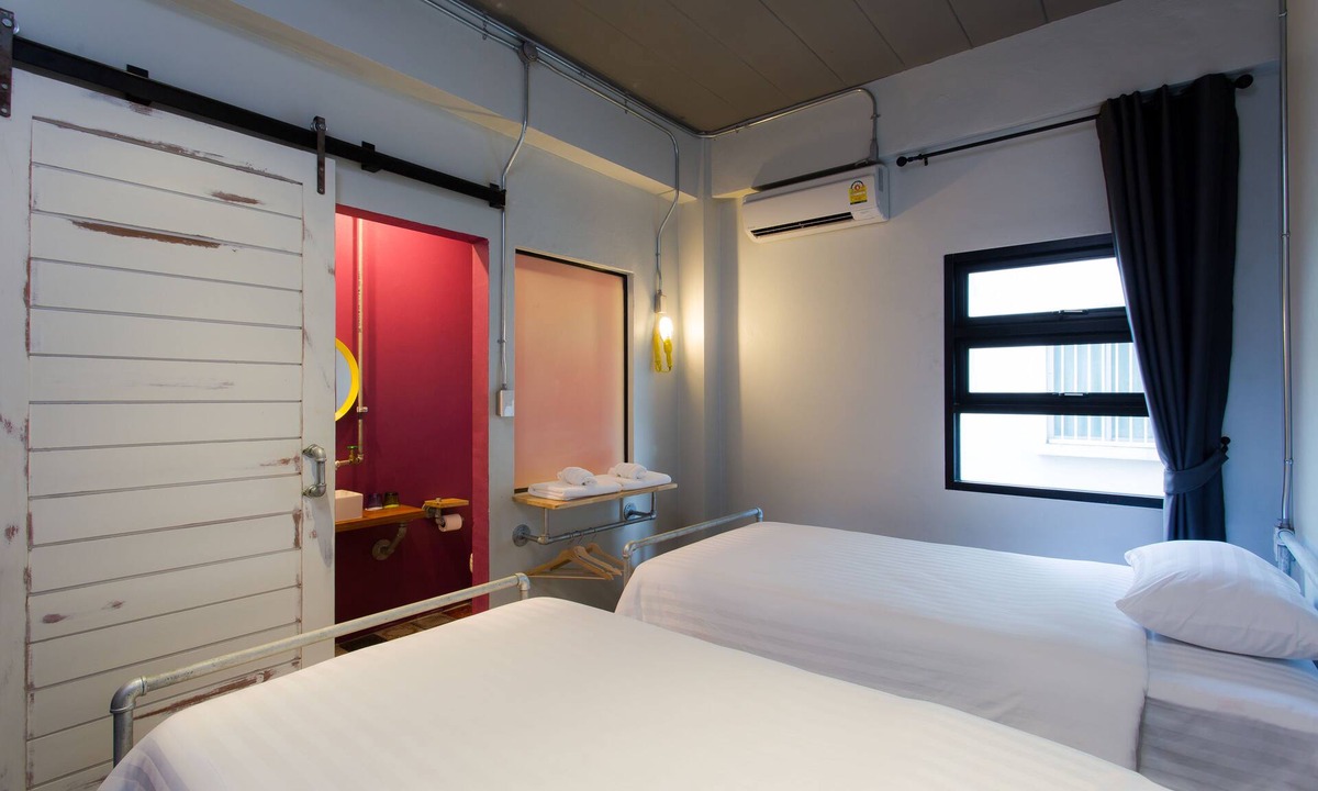 Talat Yai Hostel | bloo Hostel