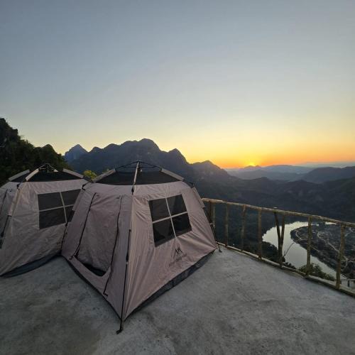 Nong Khiaw House | Camp above the clouds in Nong khiaw