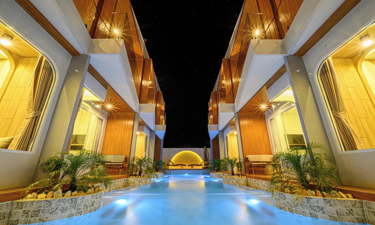 Koh Lan Hotel | Caviar Kohlarn
