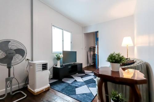 Bang Sue House | Charming 2-Storey House in Bang Son, Bangkok