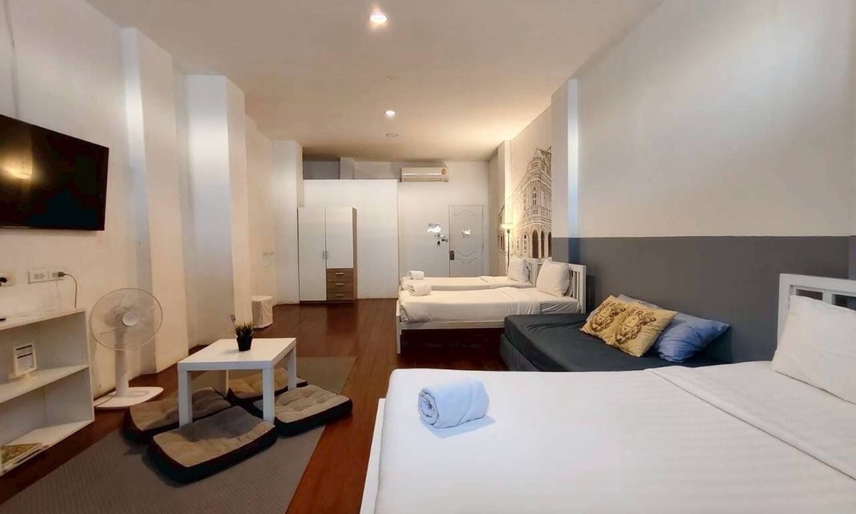 Old Phuket Town Hostel | Chino Town at Yaowarat Phuket