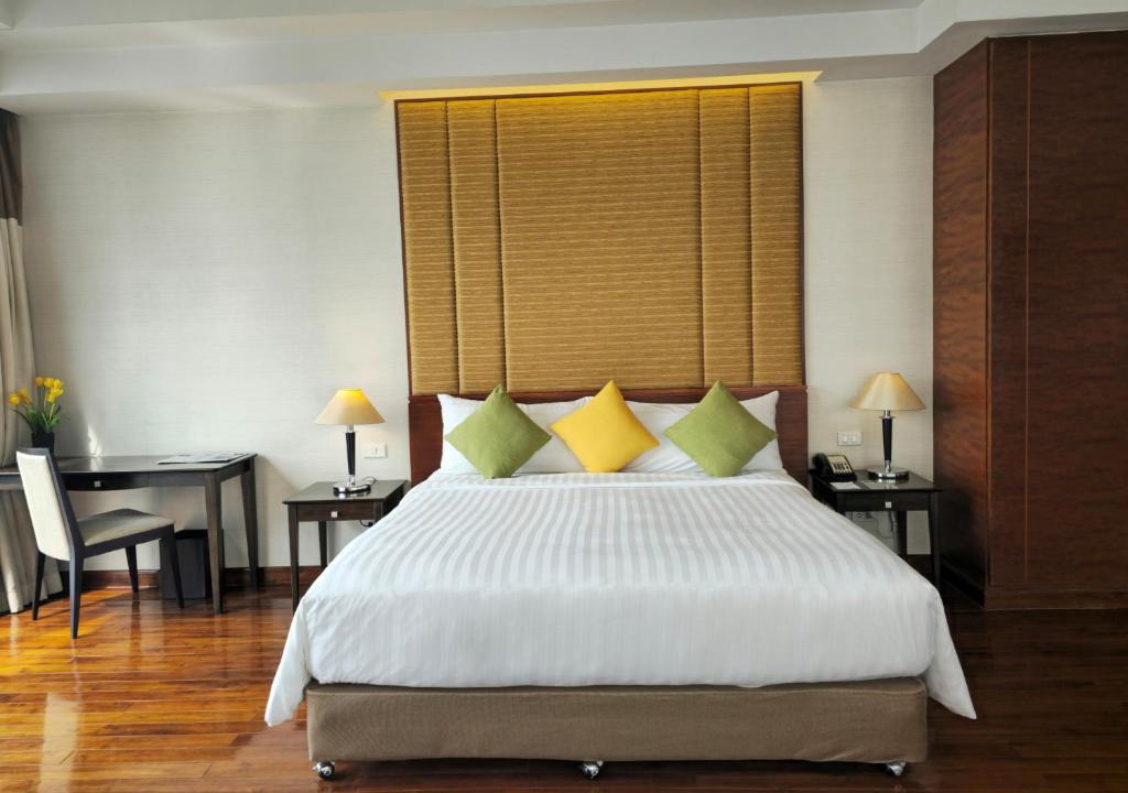 Bangkok Central Business District Apartment | Column Bangkok Hotel