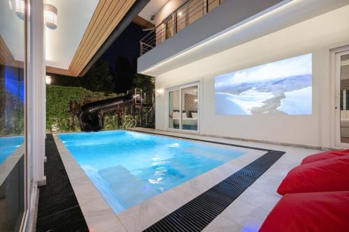 Bang Lamung Villa | Cozy Breeze Pool Villa Pattaya