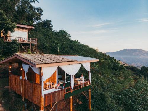 Mae Rim Resort | CR farm stay ซีอาร์ฟาร์มสเตย์