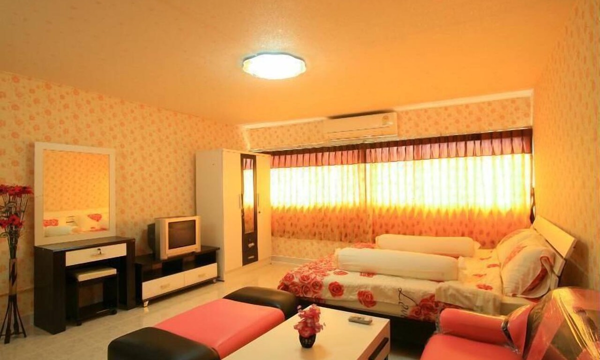 Ban Mai Hotel | Deluxe at Popular Condo