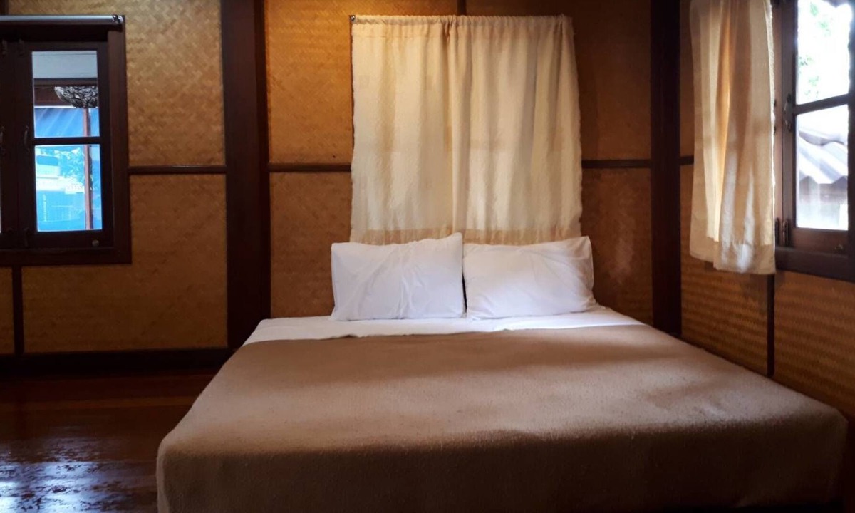 Cha-am Hotel | First and Field Resident