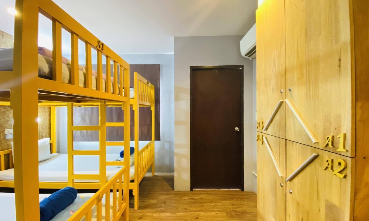 Patong Hostel | Frutta Hostel