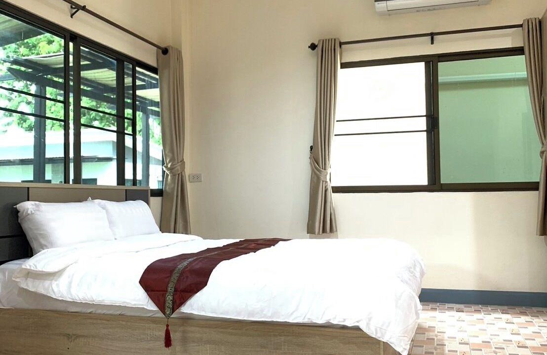 Hang Dong Apartment | Fully furnished 32 SQM studio with kitchen, wifi and pool access.