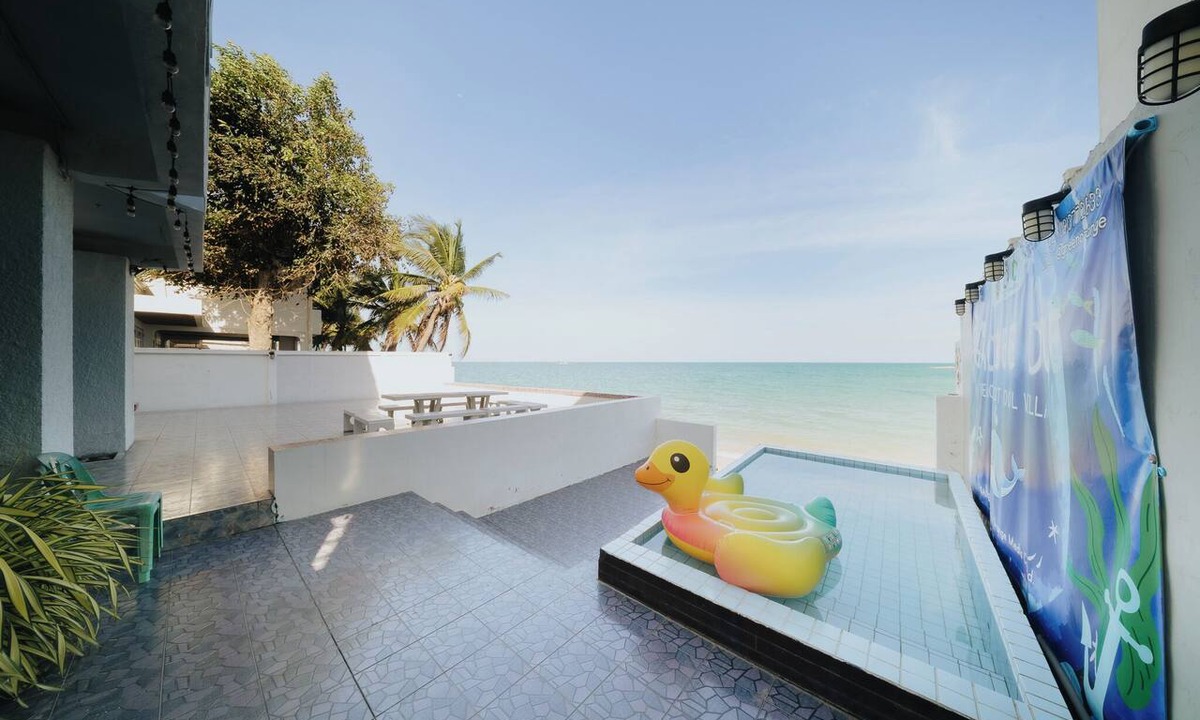 Ban Chang Villa | GAO Bee One Beachfront Pool Villa