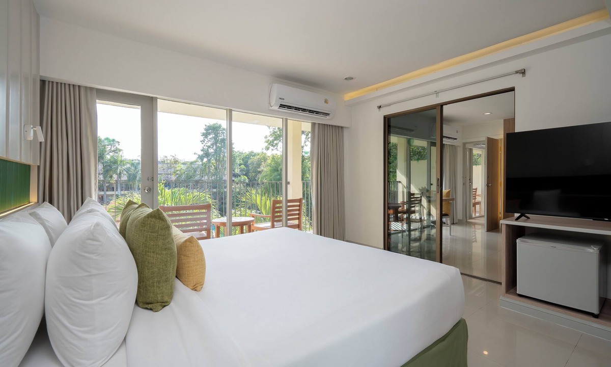 North Pattaya Resort | Green Park Resort