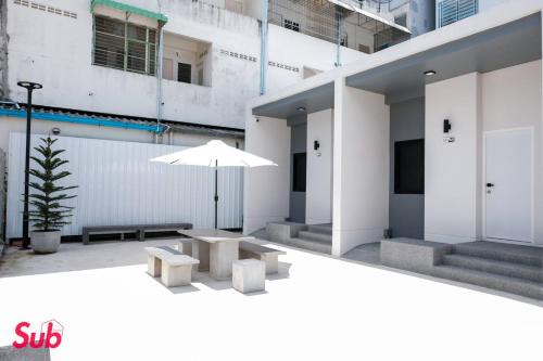 Khlong Hae House | Hatyai White House