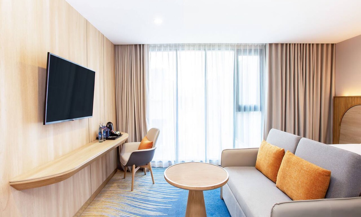 Yan Nawa Hotel | Holiday Inn Express and Suites Bangkok Central Pier by IHG