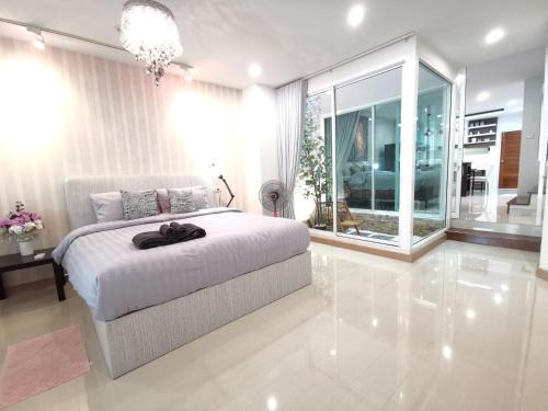 Downtown Krabi Apartment | Home Base at Krabi