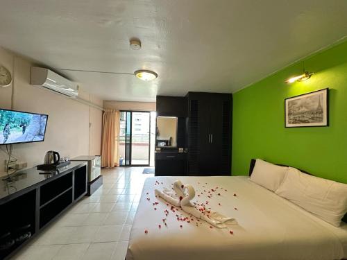 Ramkhamhaeng Hotel | Hotel Grand Mandarin Latphrao 130 - No Parking