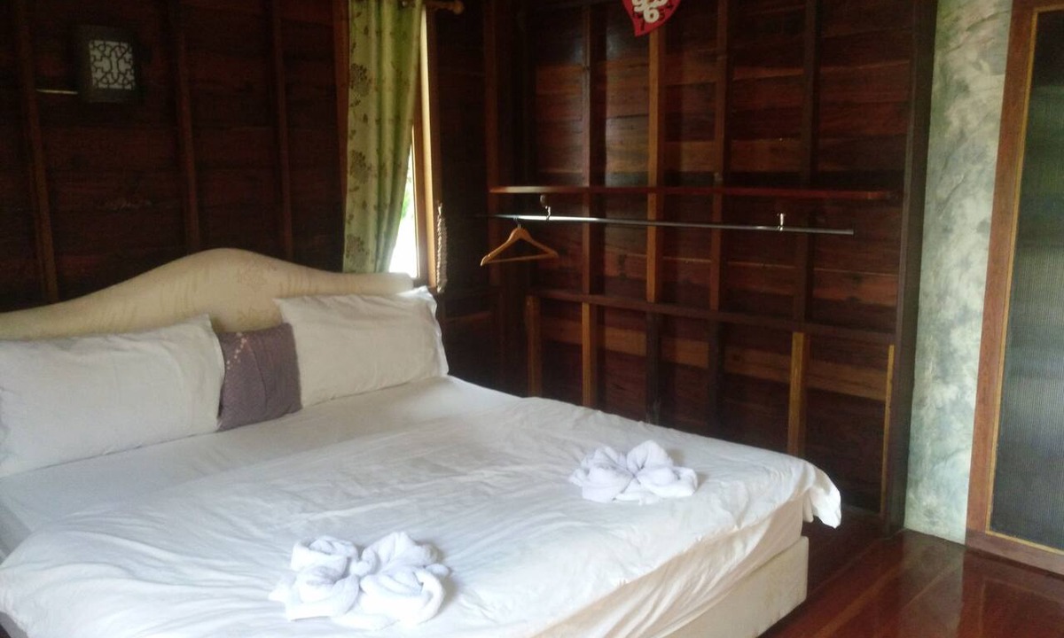 Lao Khwan Hotel | Ingaun Resort