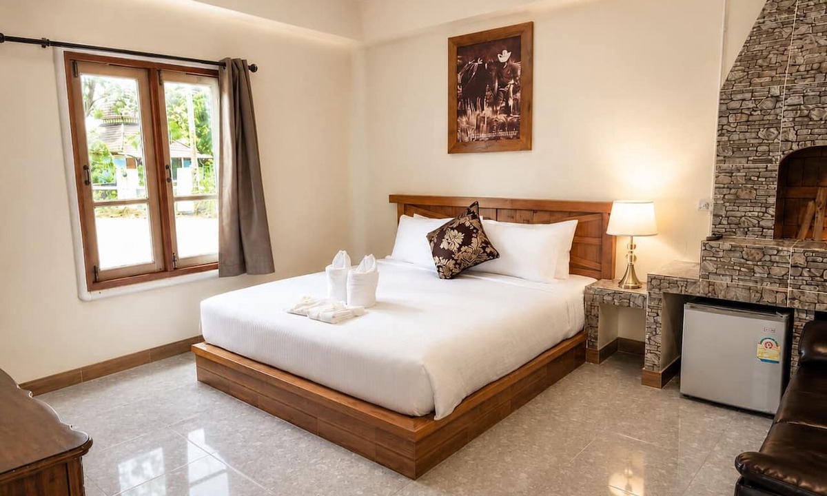 Chumphon Hotel | Kenikar Raintree Resort Chumphon