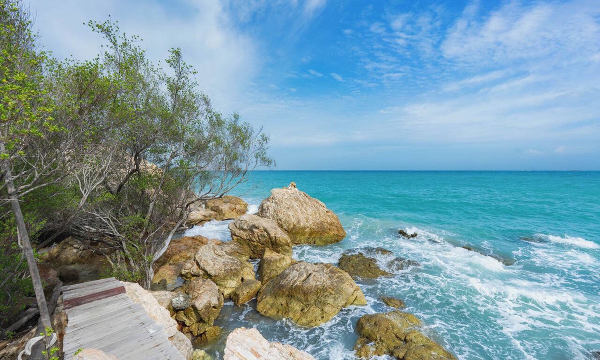 Rayong Resort | Kira Baya Koh Samed