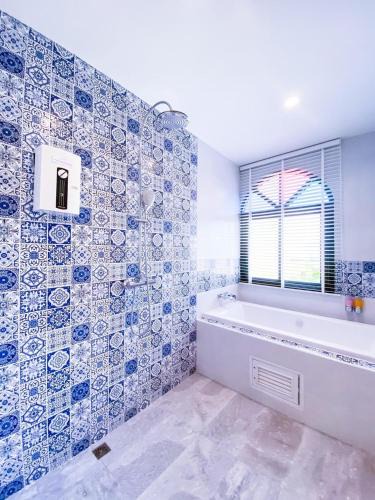 Pak Chong Hotel | La Reina Maroc Hotel ปากช่อง เขาใหญ่