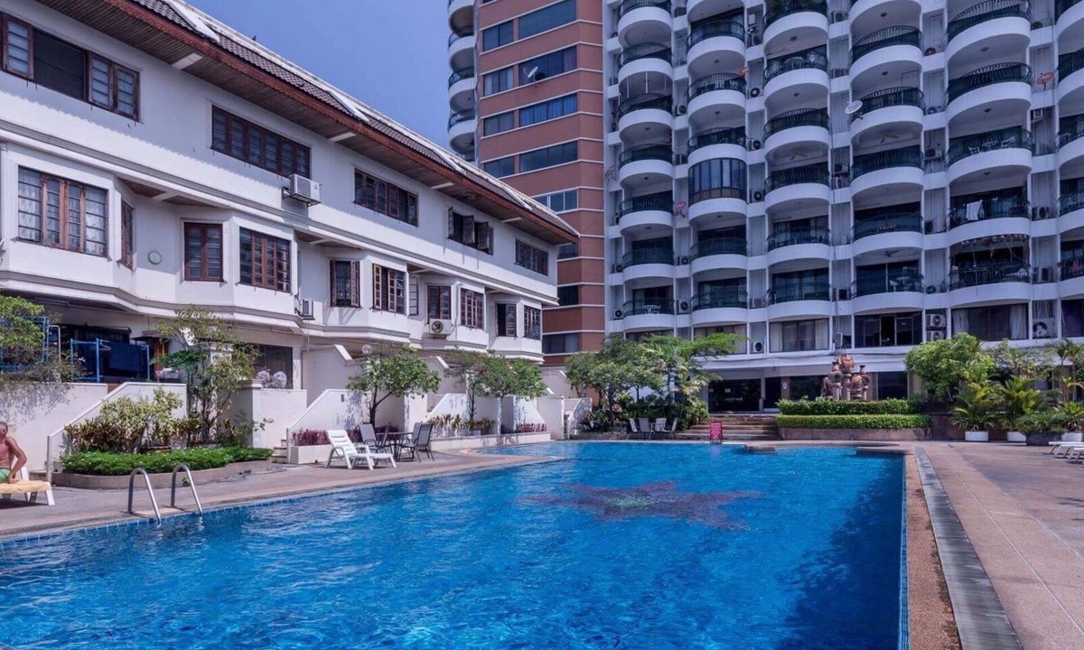 Huay Kaew Condo | Lanna Style large 1BR Condo w PoolWifi @Hillside 4 Nimman 2 beds