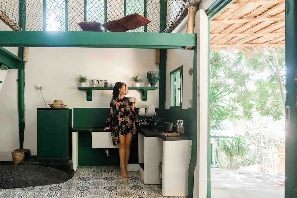 Ko Pha-ngan House | Leela Garden Resort FunFamily