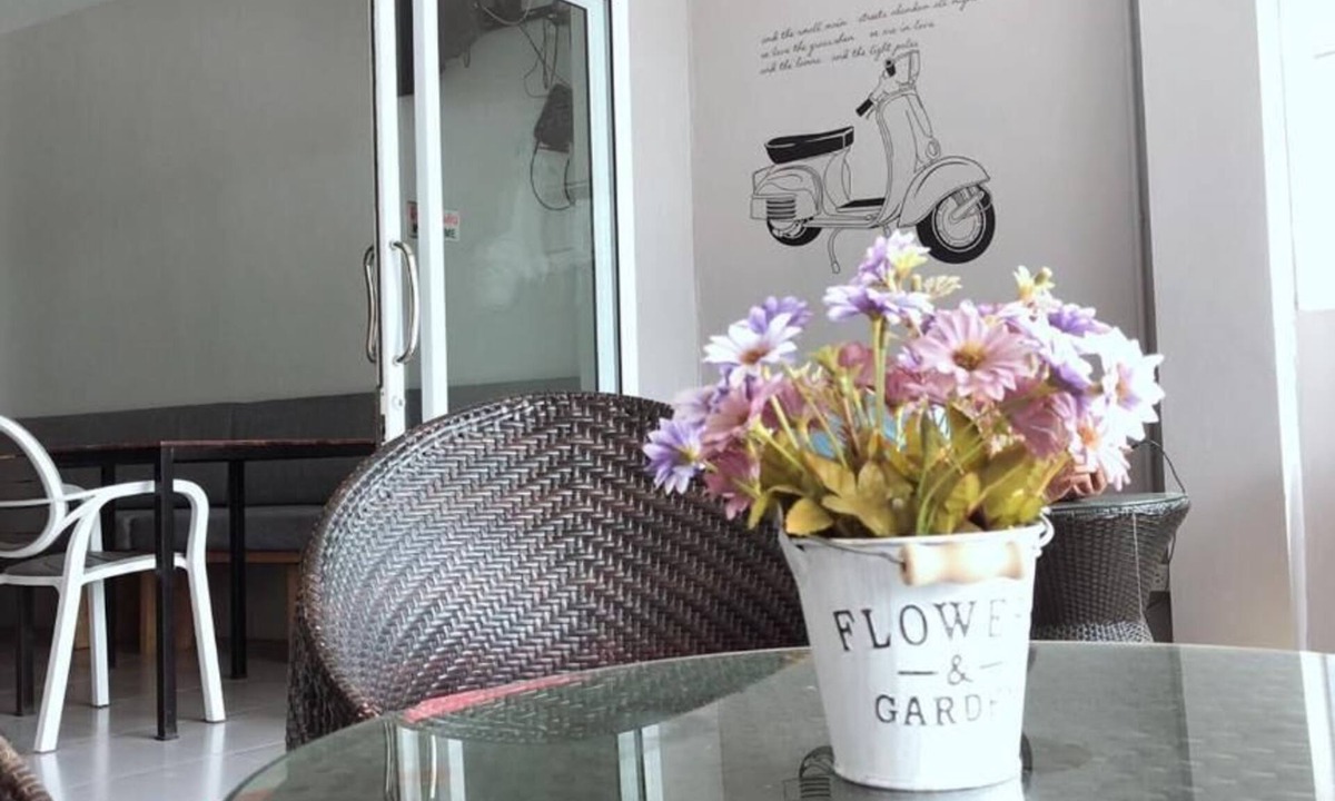 Chaweng City Center Hotel | Ler Hostel 65
